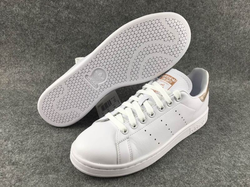 adidas stan smith qui brille